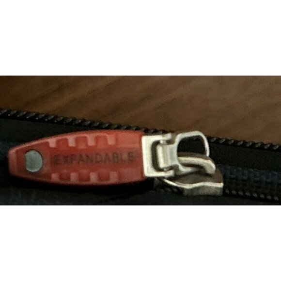 DESLEY Expandable Carry-On Suitcase 2 Wheeled Luggage  22" - Picture 16 of 16